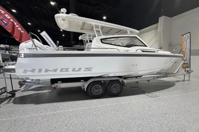 2025 Nimbus Weekender 9