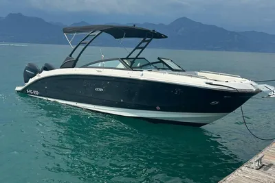 2024 Sea Ray SDX 290 Outboard