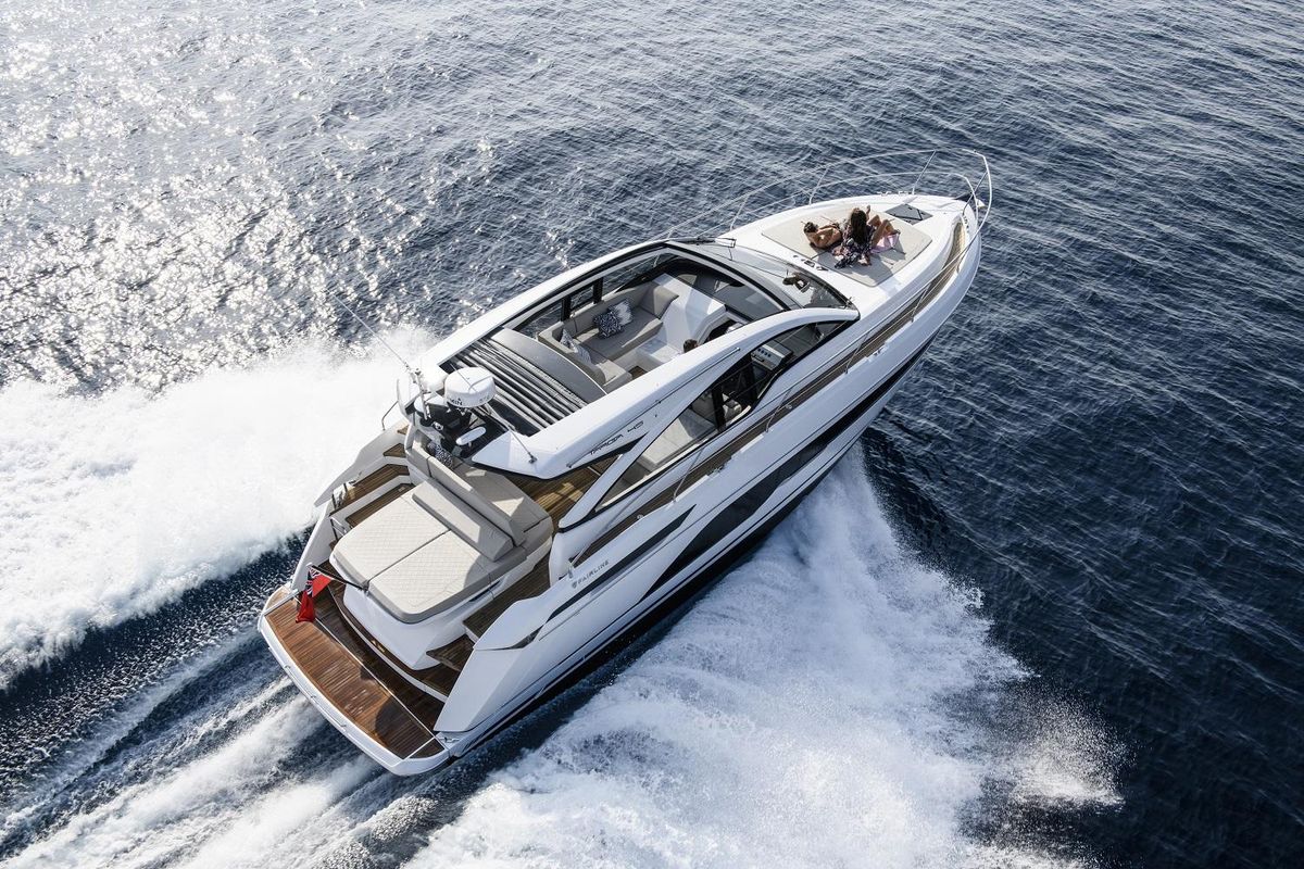 2023 Fairline 47 