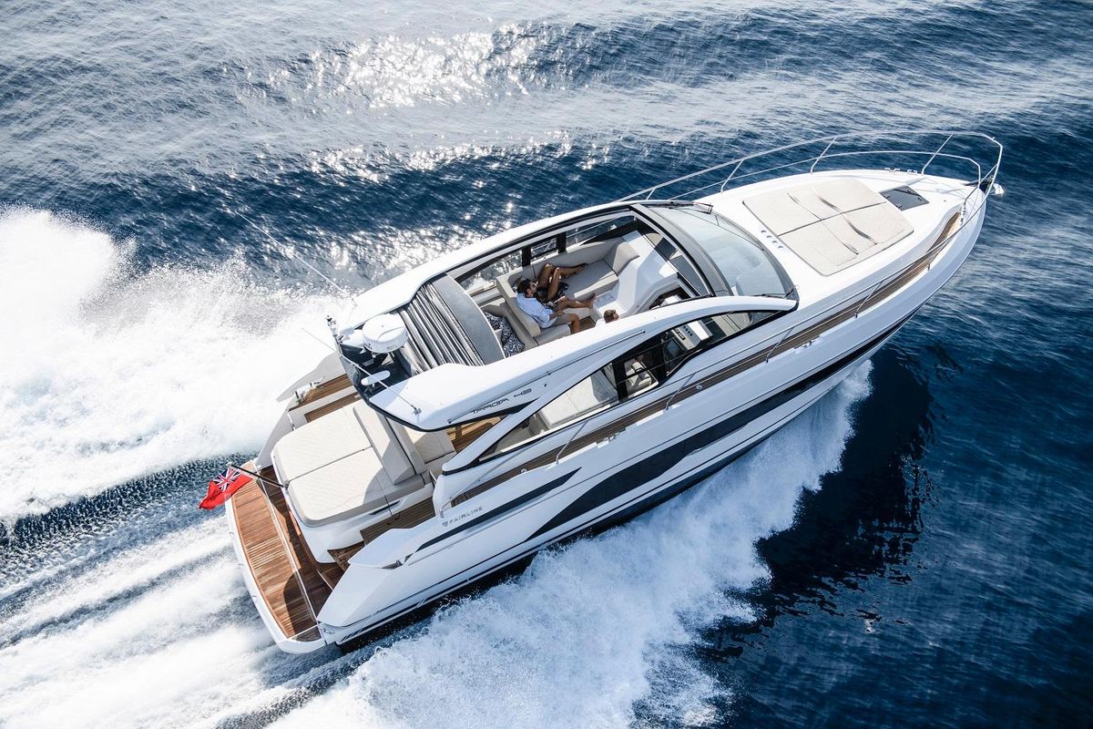 2023 Fairline 47 