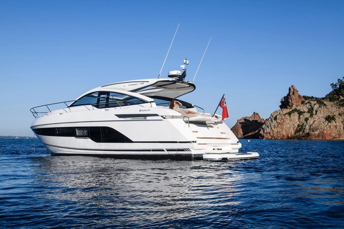 2023 Fairline 47 