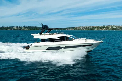 Sunseeker Manhattan 66