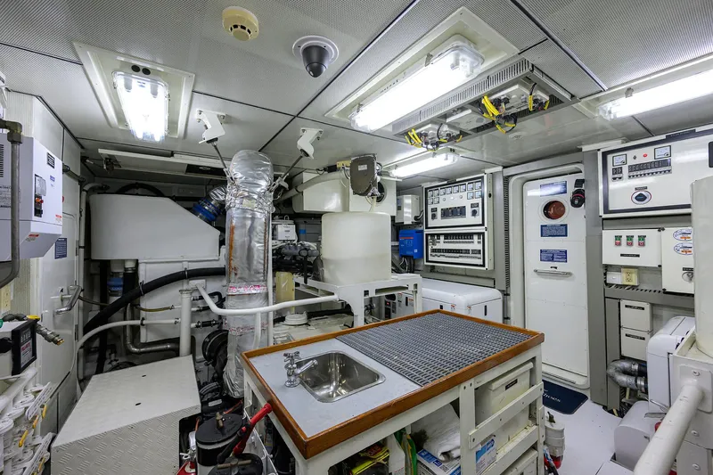 St. Tropez Yacht Photos Pics 