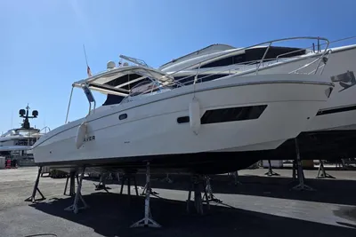 2023 Saver 330 WA