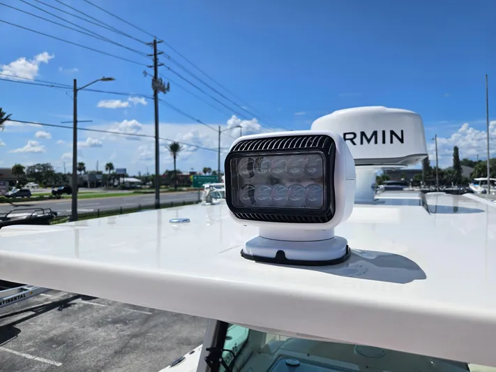  Yacht Photos Pics 2024 Sailfish 312CC boat with Garmin radar and LED spotlight.