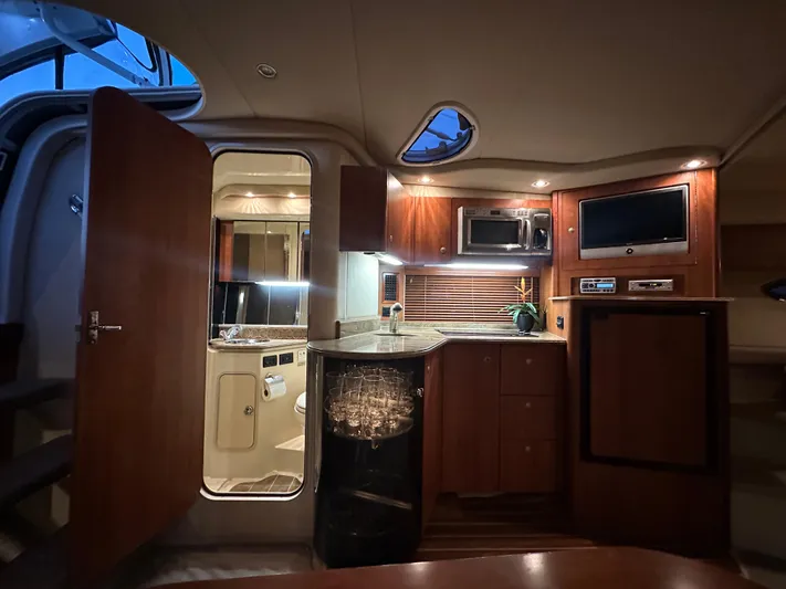 Tarpon III Yacht Photos Pics 