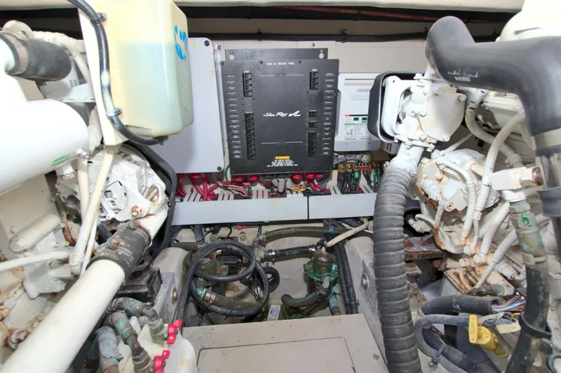 Sun Daze Yacht Photos Pics 