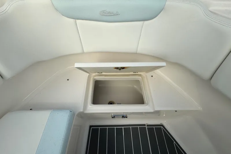 Radar And Refrigerator Yacht Photos Pics 