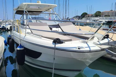 2020 Jeanneau Cap Camarat 10.5 WA