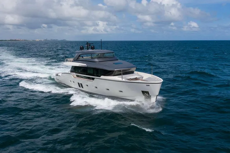  Yacht Photos Pics 