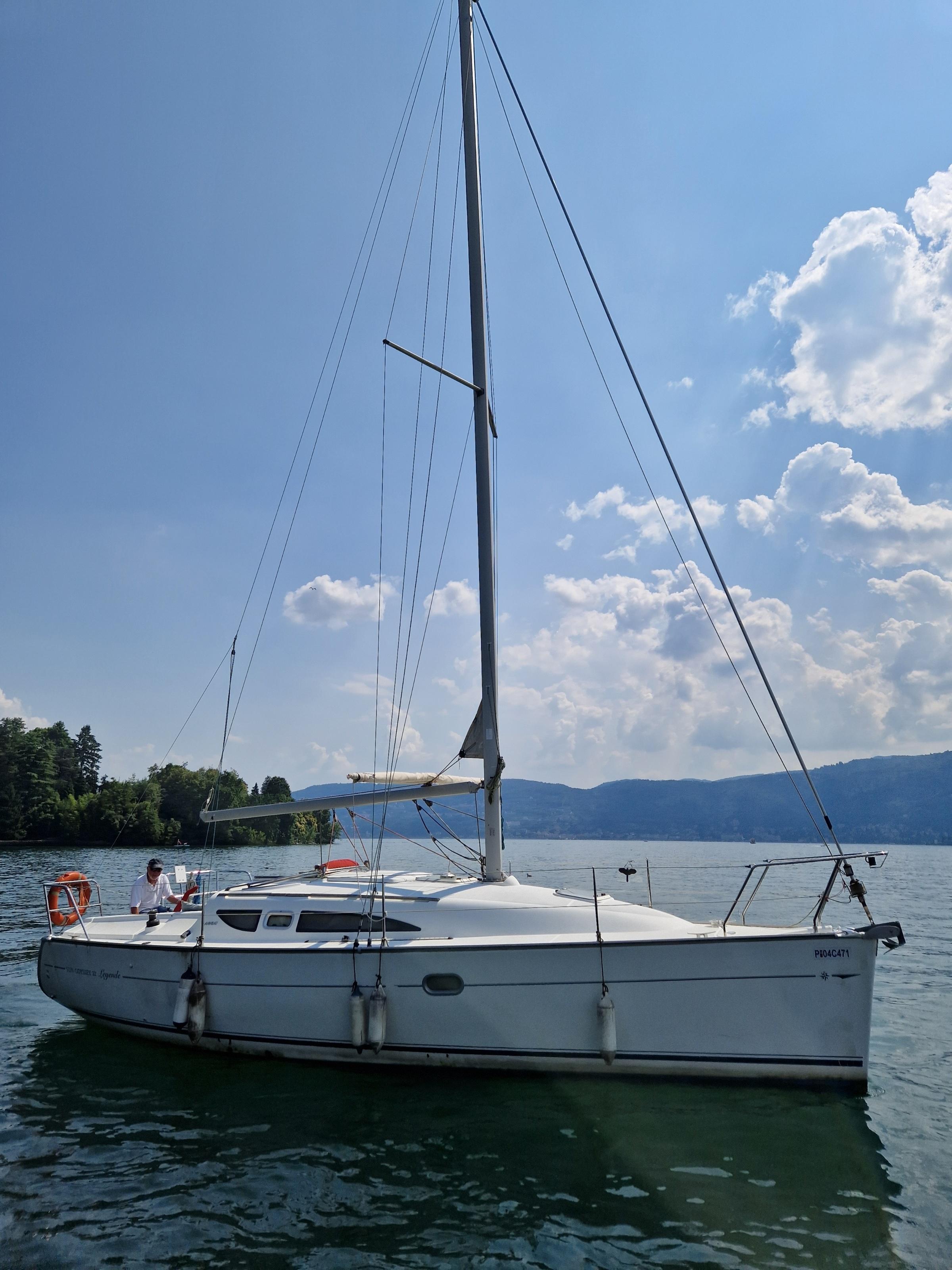 2005 Jeanneau Sun Odyssey 32 Cruiser for sale YachtWorld
