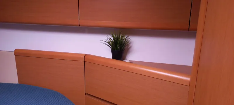 Point Final Yacht Photos Pics 