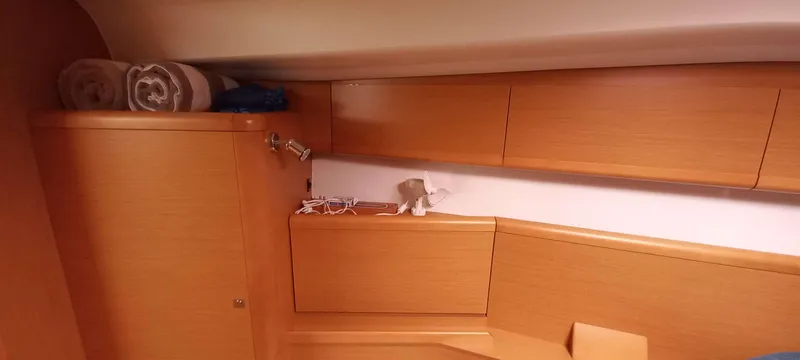 Point Final Yacht Photos Pics 