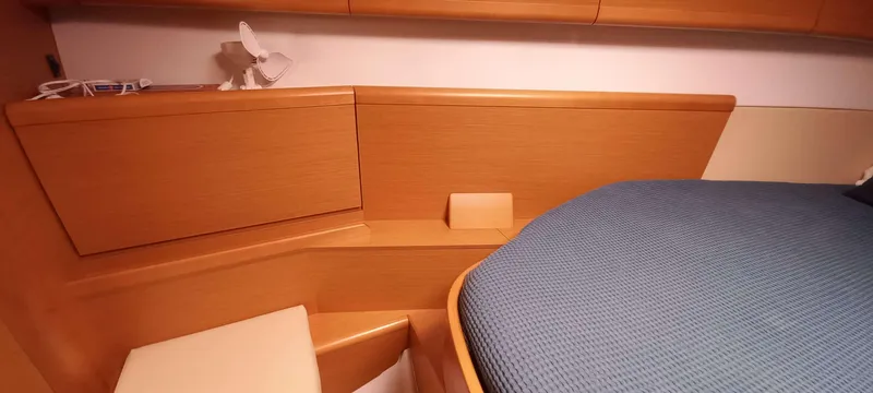 Point Final Yacht Photos Pics 