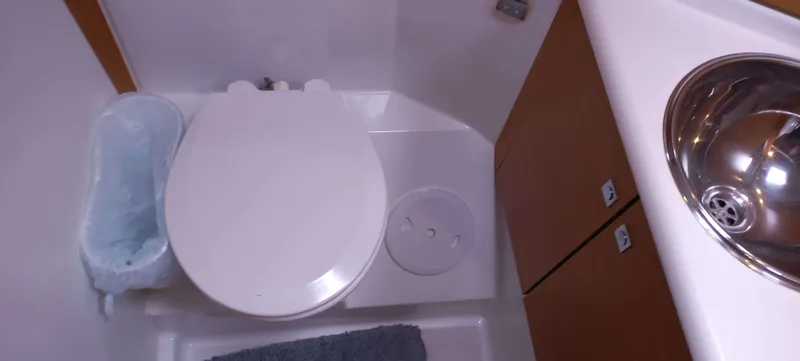 Point Final Yacht Photos Pics 