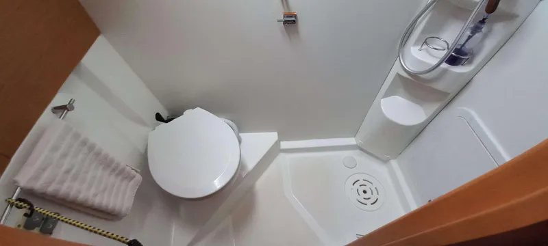 Point Final Yacht Photos Pics 