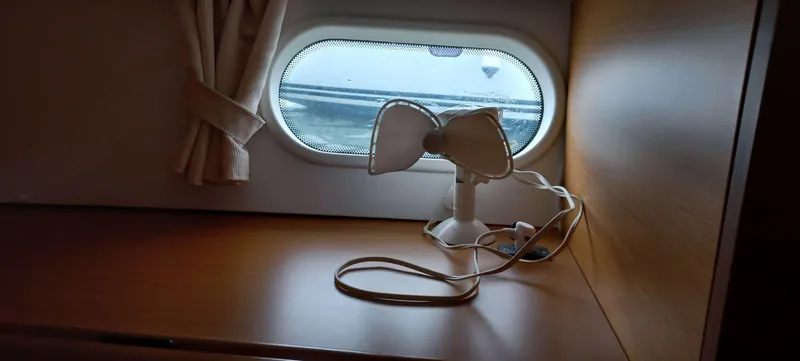 Point Final Yacht Photos Pics 