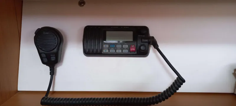 Point Final Yacht Photos Pics 