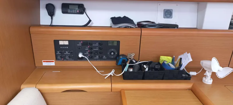 Point Final Yacht Photos Pics 