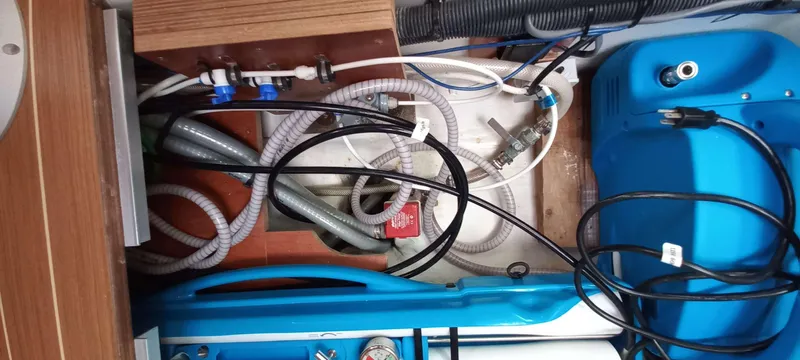 Point Final Yacht Photos Pics 