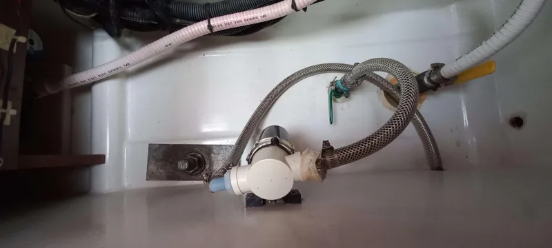 Point Final Yacht Photos Pics 