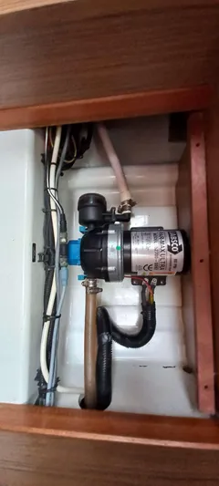 Point Final Yacht Photos Pics 