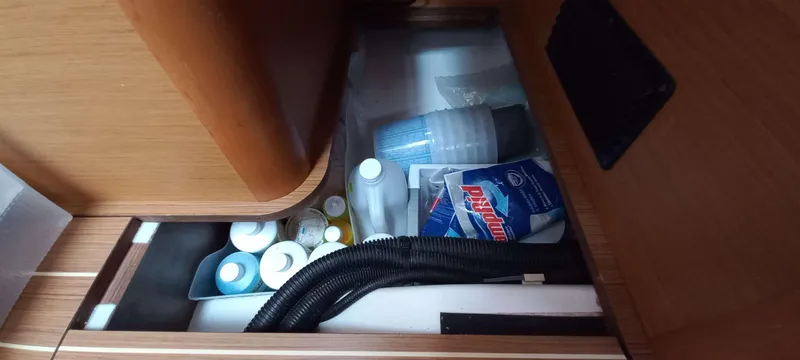 Point Final Yacht Photos Pics 