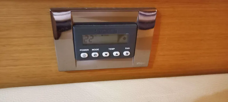 Point Final Yacht Photos Pics 