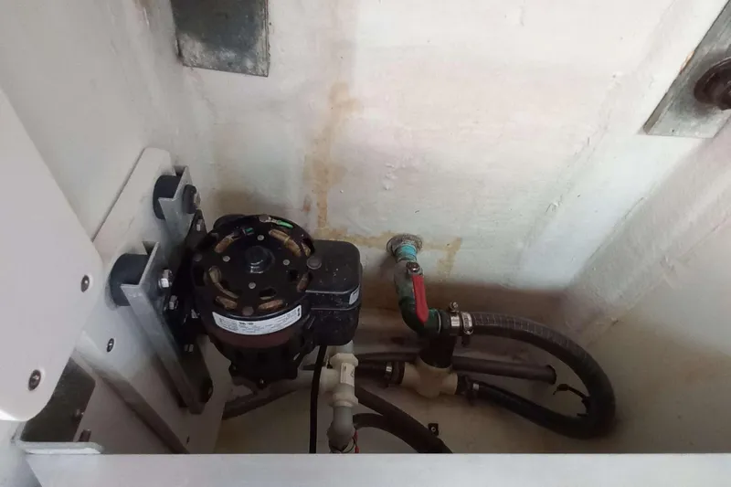 Point Final Yacht Photos Pics 