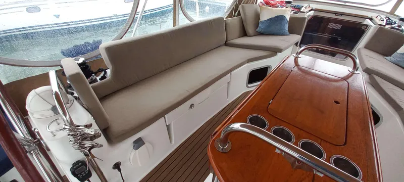 Point Final Yacht Photos Pics 