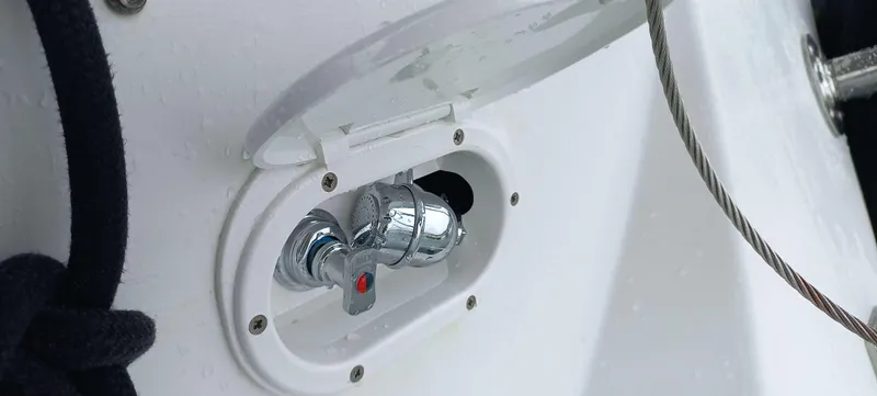 Point Final Yacht Photos Pics 