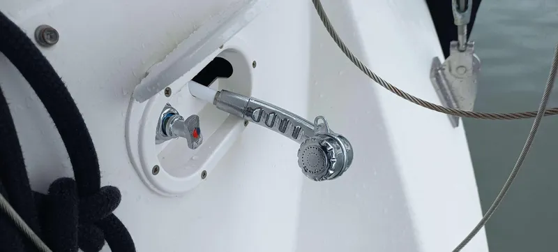 Point Final Yacht Photos Pics 