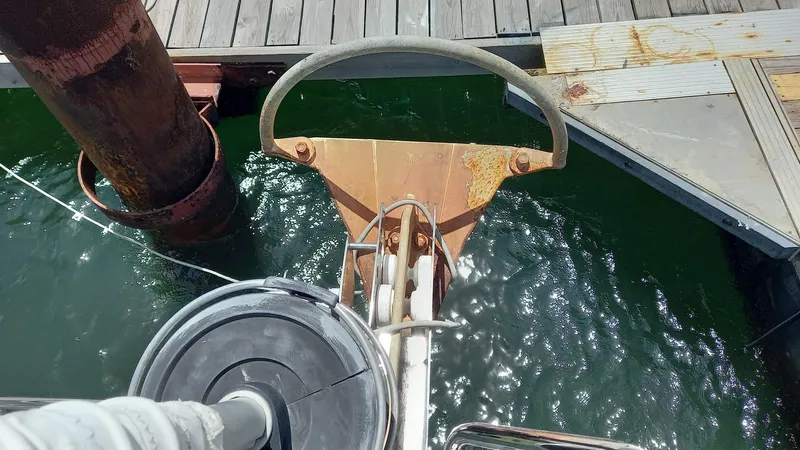 Point Final Yacht Photos Pics 