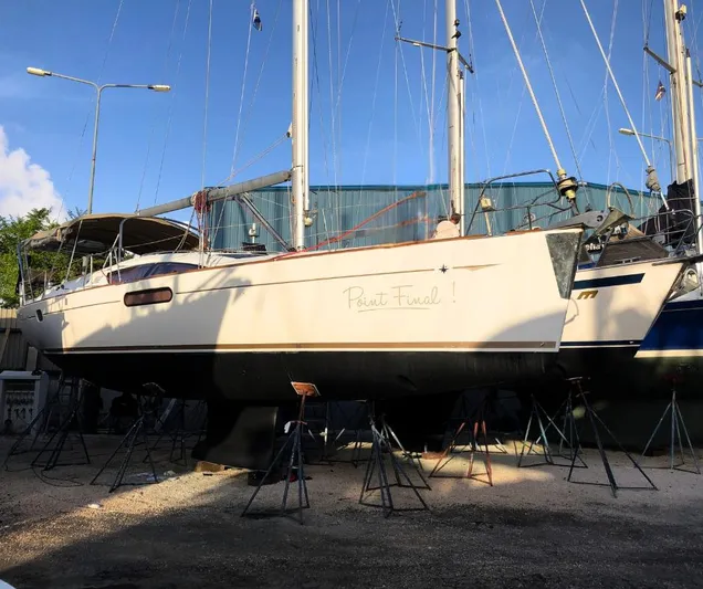 Point Final Yacht Photos Pics 