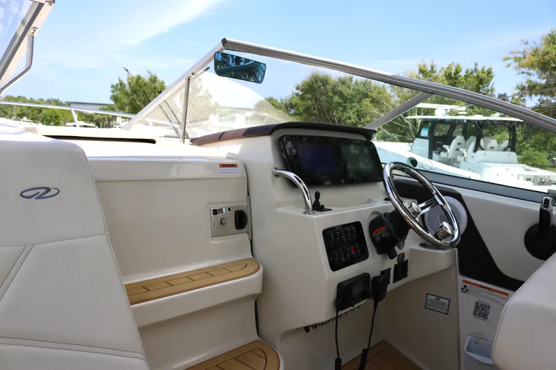  Yacht Photos Pics 2023 Regal - Helm