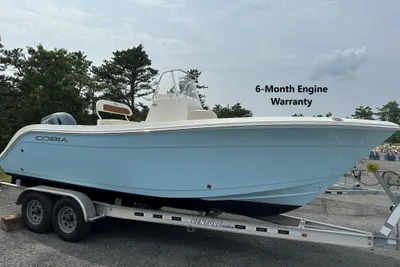 Cobia 220 Center Console