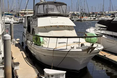 Spindrift 52 Sundeck Motor Yacht