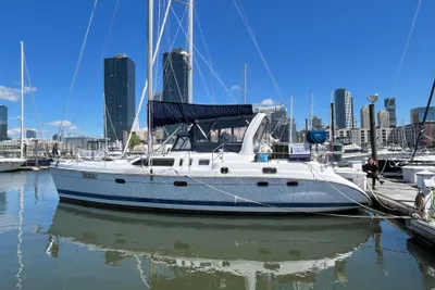 Hunter Passage 450