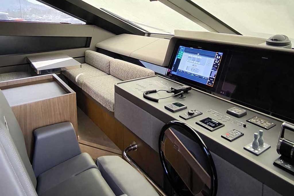 2023 Ferretti Yachts 78 