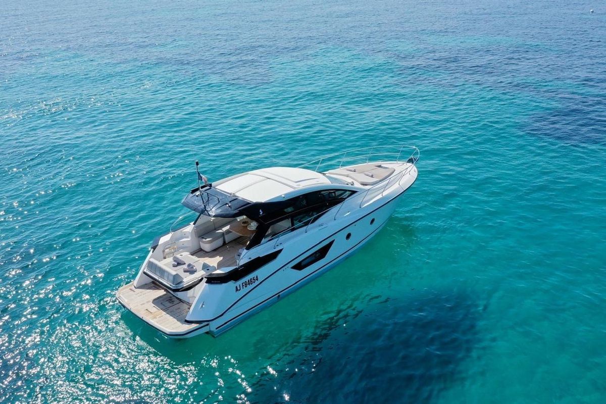 2019 Beneteau 48 