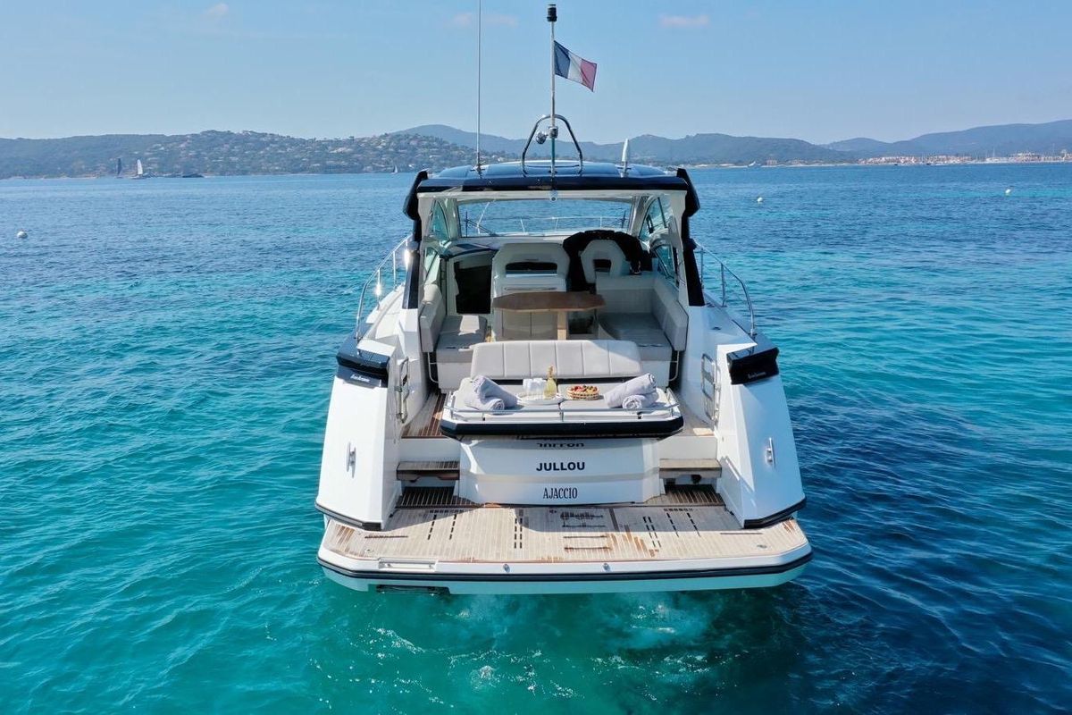 2019 Beneteau 48 