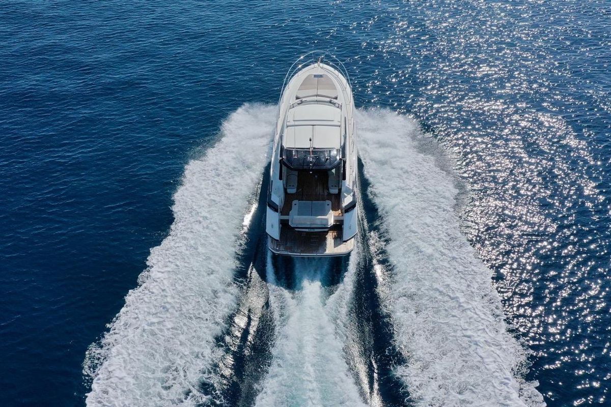 2019 Beneteau 48 