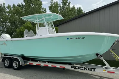 2022 Streamline Center Console