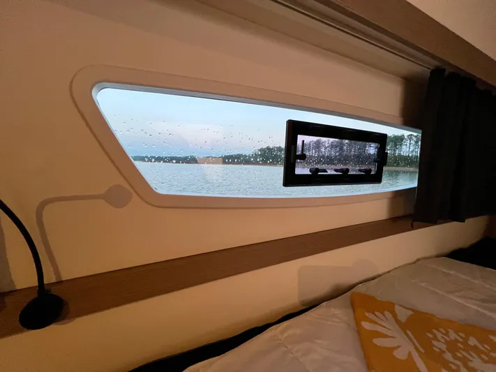 Amihan Yacht Photos Pics 