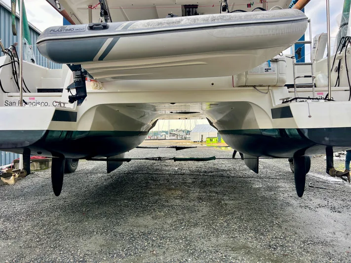 Amihan Yacht Photos Pics 