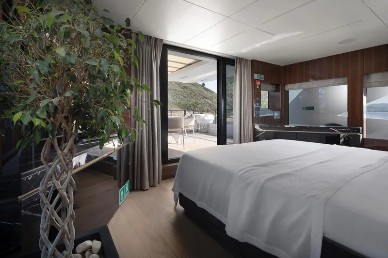 Ezgy Yacht Photos Pics EZGY - 22