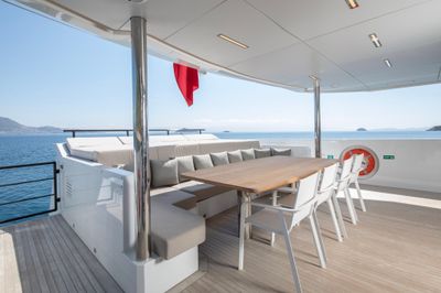 Yacht