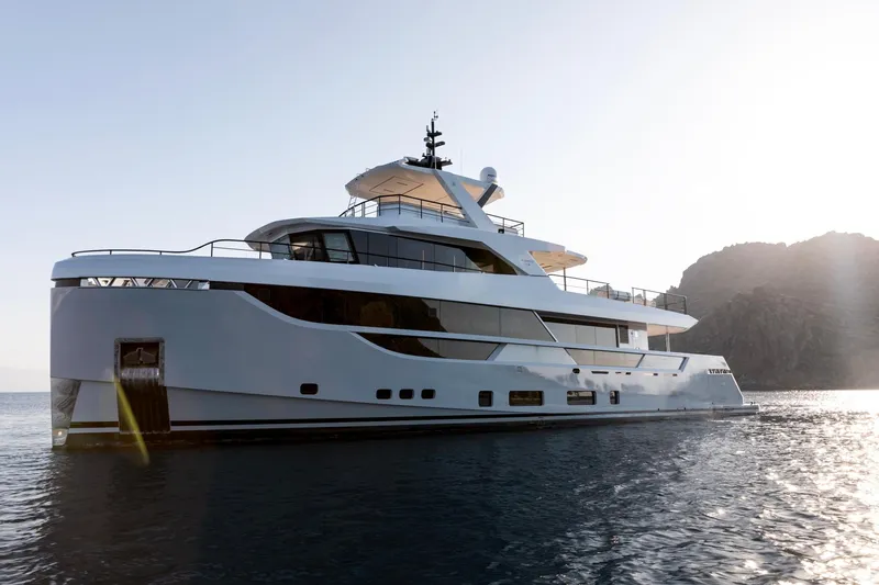 Ezgy Yacht Photos Pics EZGY - 6