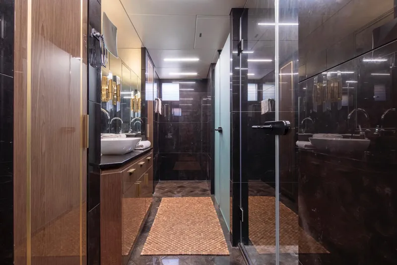 Ezgy Yacht Photos Pics EZGY - 48