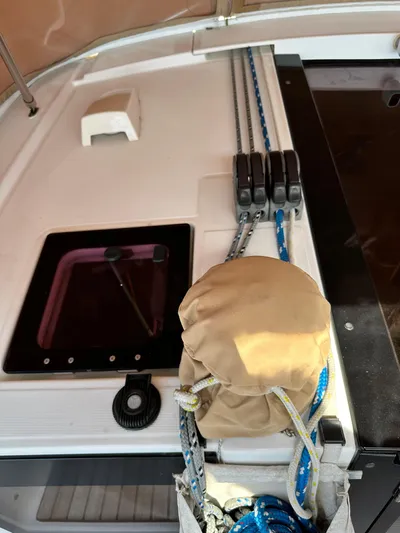 Yes My Dear Yacht Photos Pics Beneteau Oceanis 41 deck with ropes and hatch, 2012 model.